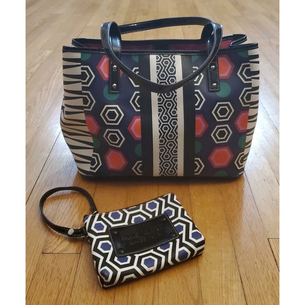 Nine West Geometric Zebra Print Tote Bag And Wristlet Statement‎ Purse